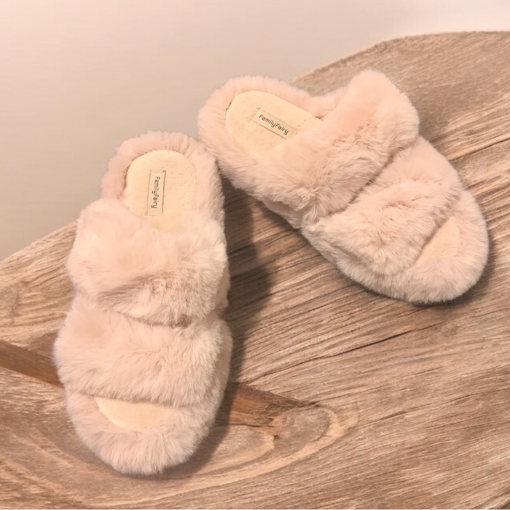 Cozy Plush Slippers in Soft Pink,  size US 7-8